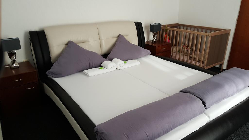 Hotel Excelent Rymarov Luaran gambar